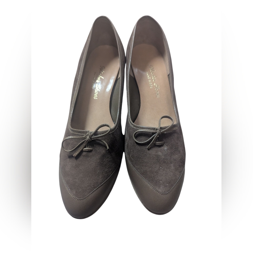 HANDMADE Petsches Shoes. Brown Suede Heel